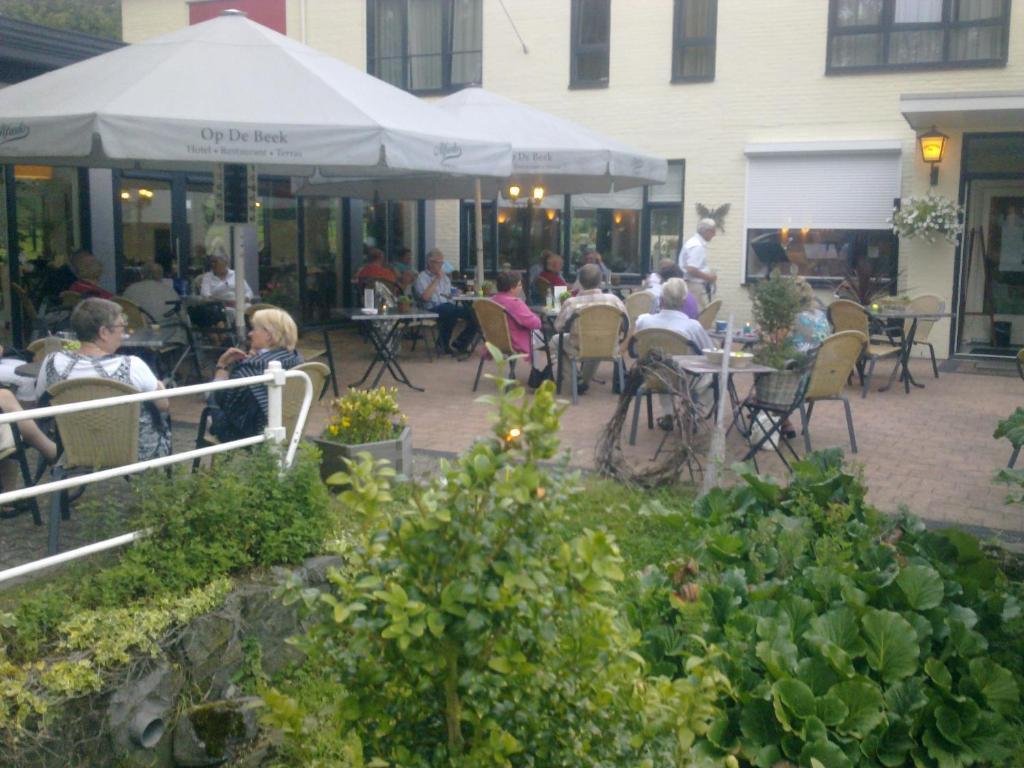 Hotel Restaurant Op De Beek สคินน ออพ คึล ภายนอก รูปภาพ