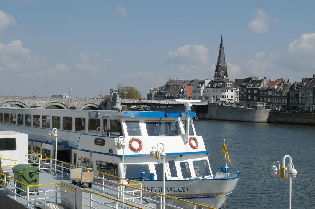Hotel Restaurant Op De Beek สคินน ออพ คึล ภายนอก รูปภาพ